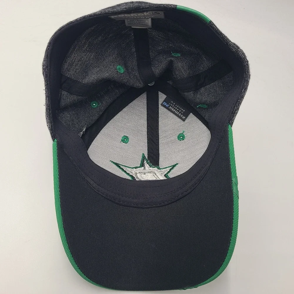 Youth Dallas Stars Hat Fitted One Size Reebok Gray Green NHL Hockey Center Ice